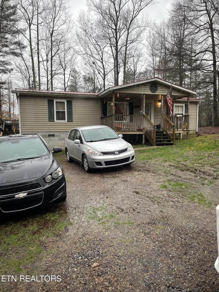364 Corbin Hill Rd - Photo 1