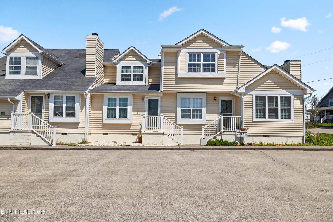633 Vose Rd - Photo 1