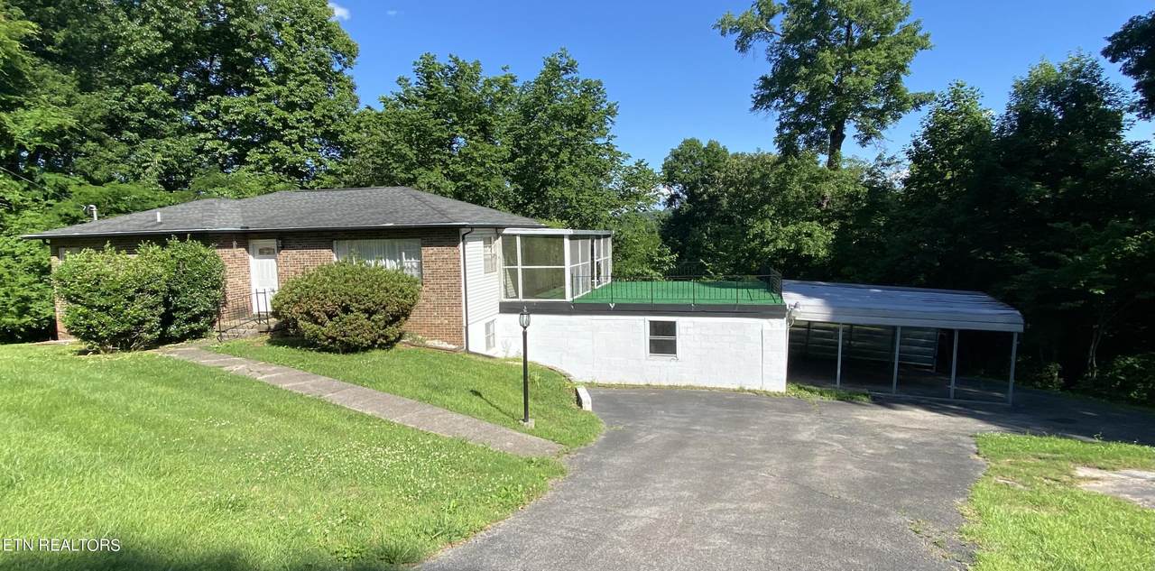 924 Lester Rd - Photo 1