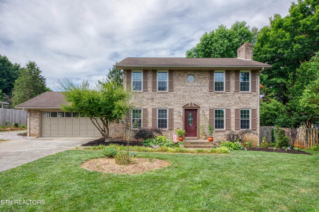 1113 Windridge Drive - Photo 1