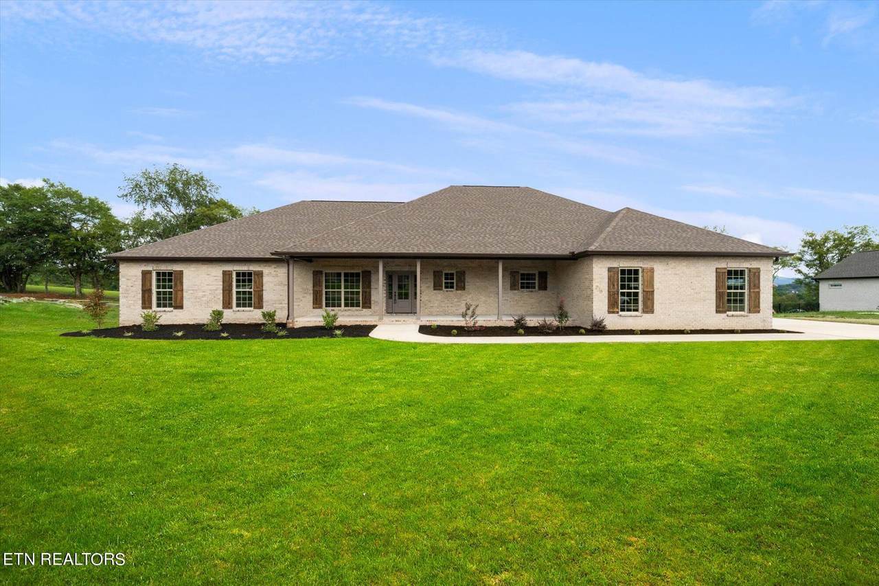 218 Charlie Lane - Photo 1
