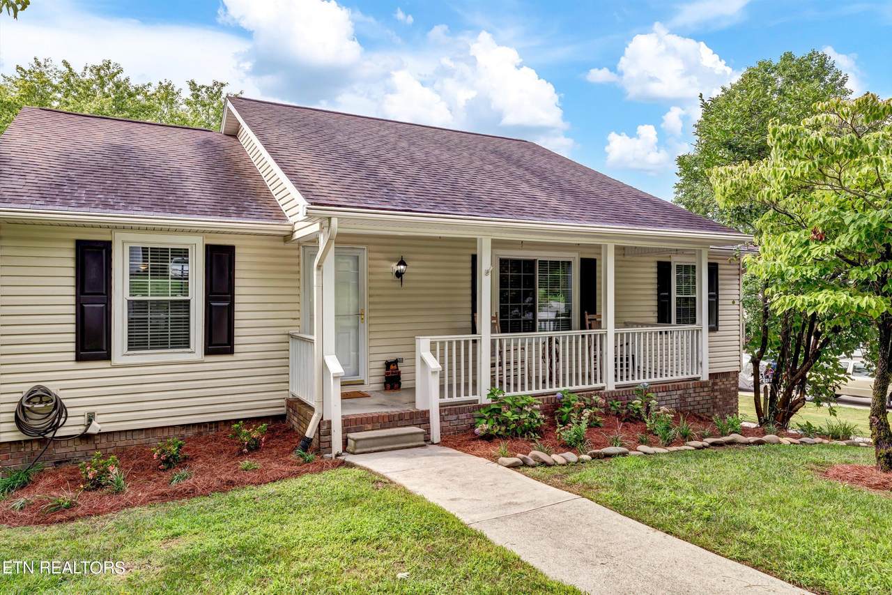 4806 Camby Lane - Photo 1