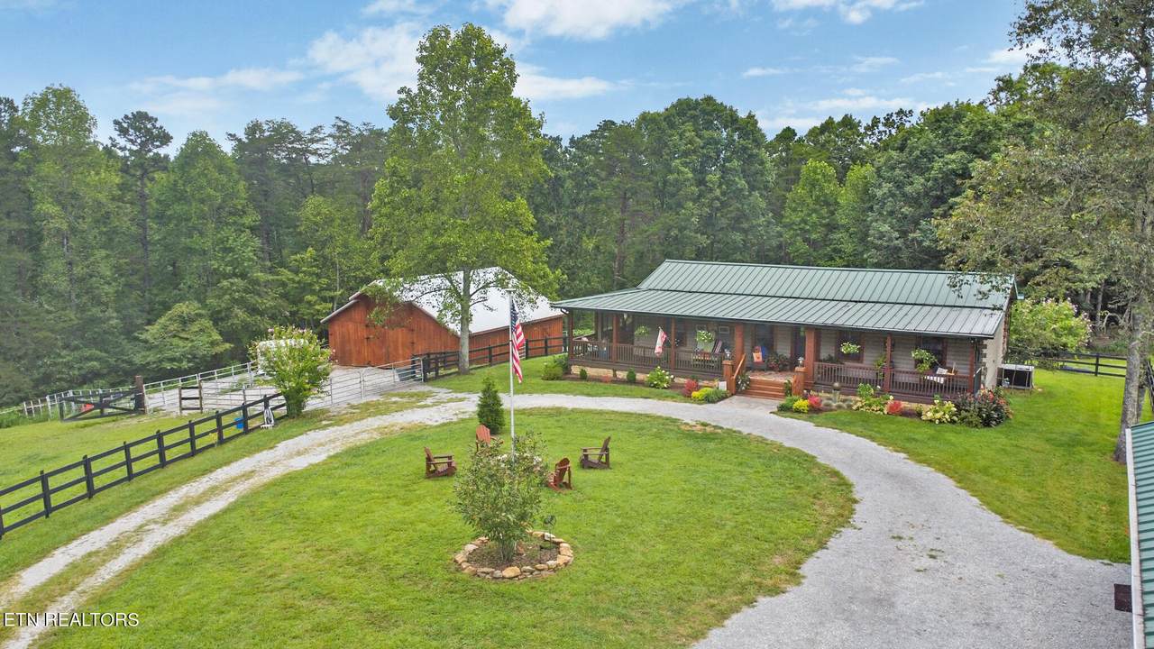 2425 Pickett Park Hwy - Photo 1