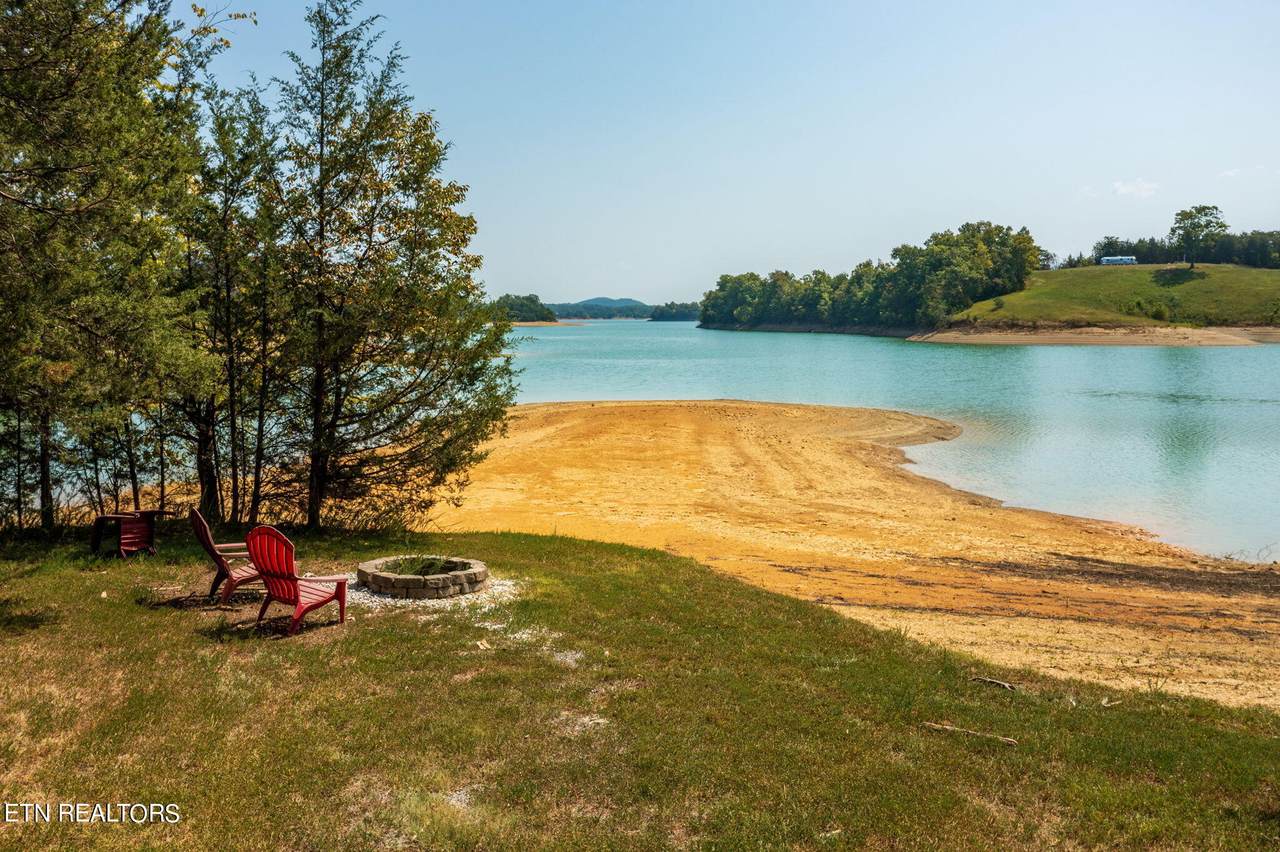 3819 Island View Rd - Photo 1
