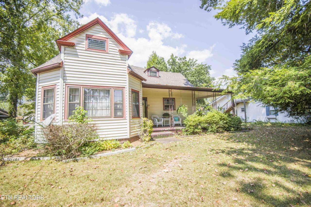 321 Ridge Ave - Photo 1