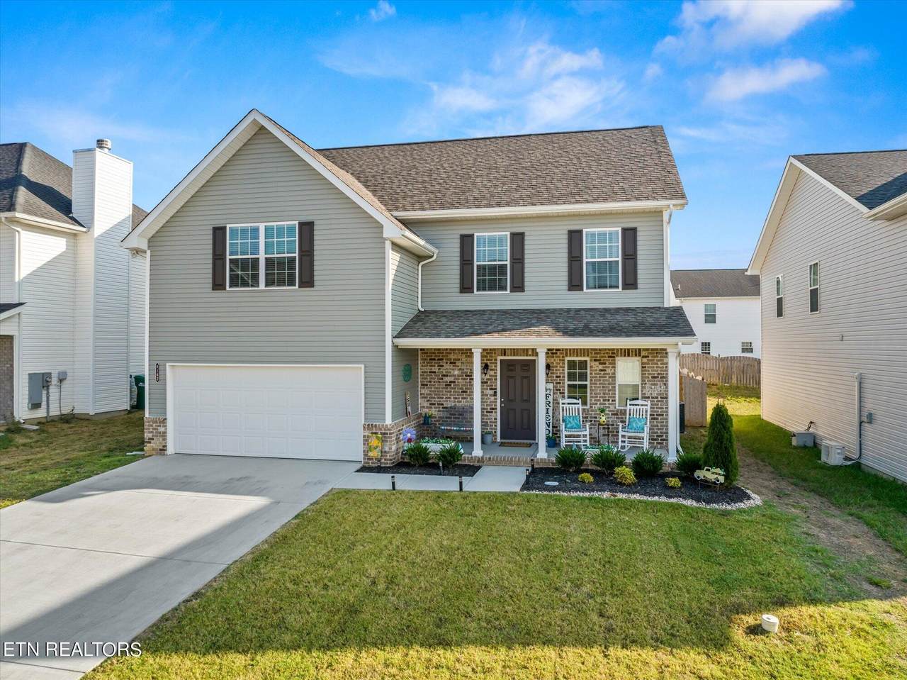 8142 Zenith Lane - Photo 1