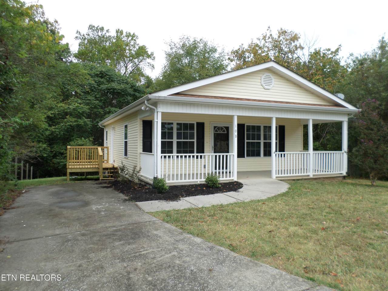 108 Jersey Lane - Photo 1