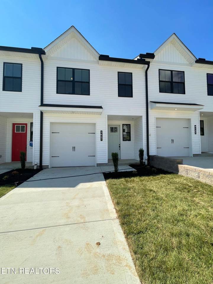 9167 Rolling Stone Way - Photo 1