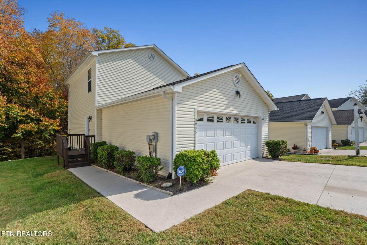 3935 Archibald Way - Photo 1