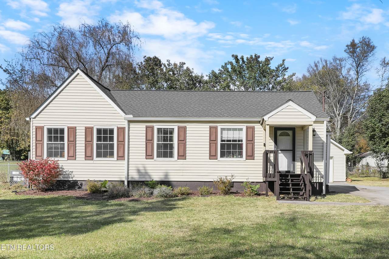 1341 Lee Lane - Photo 1