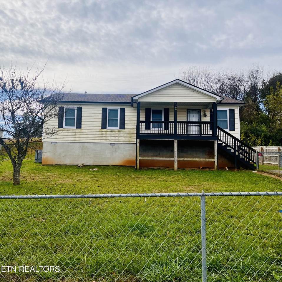 1609 Cathedral Lane - Photo 1