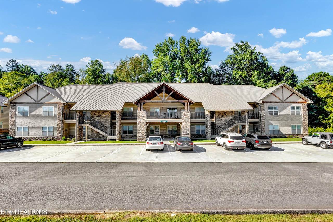 235 Bishops Cap Circle - Photo 1