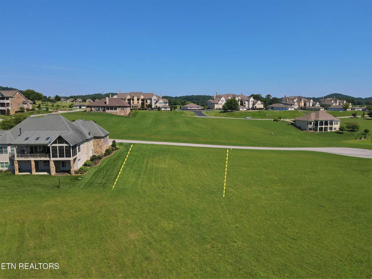 220 Gold Finch Lane - Photo 1