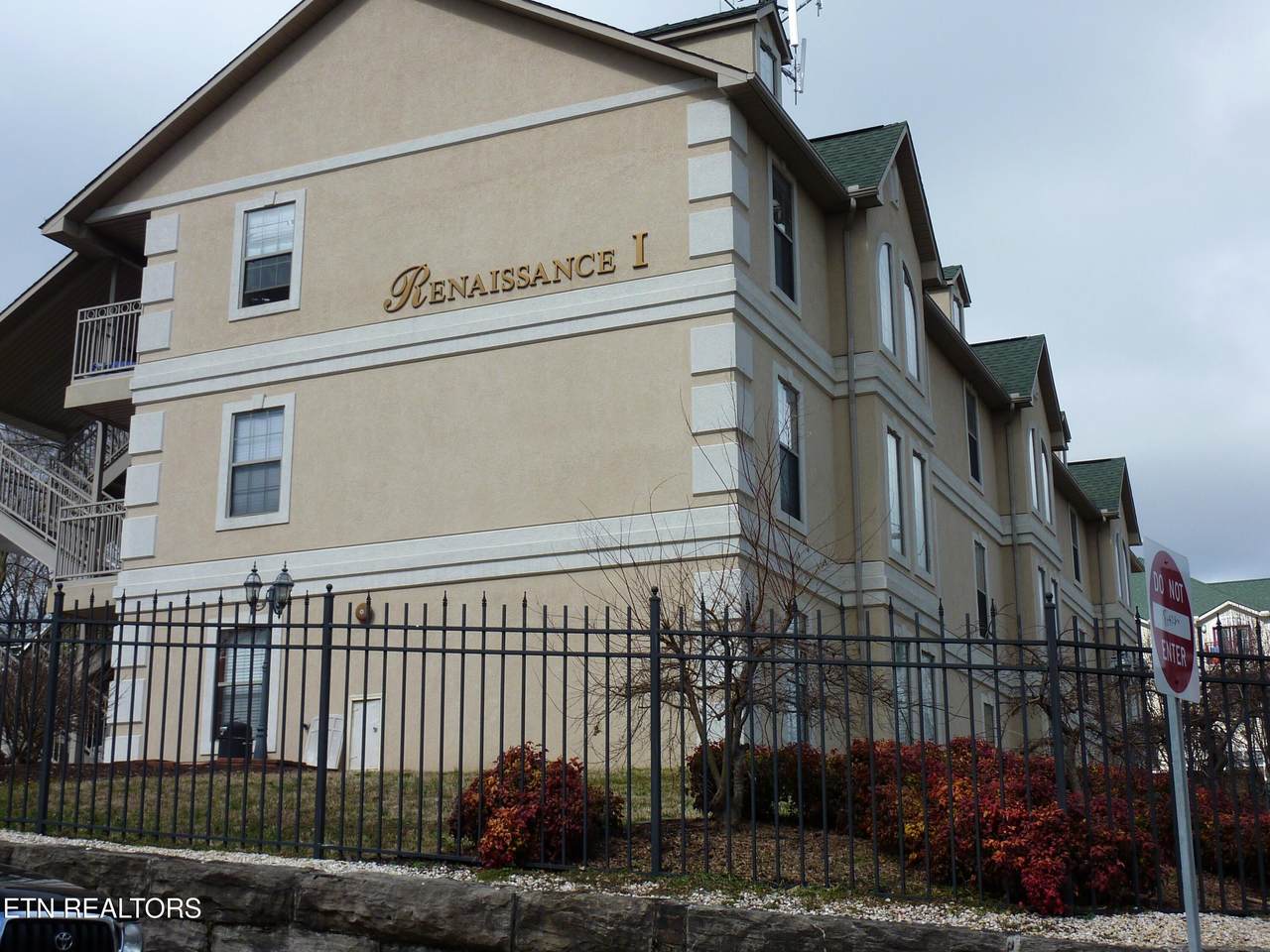 410 Sir Keegan Way - Photo 1