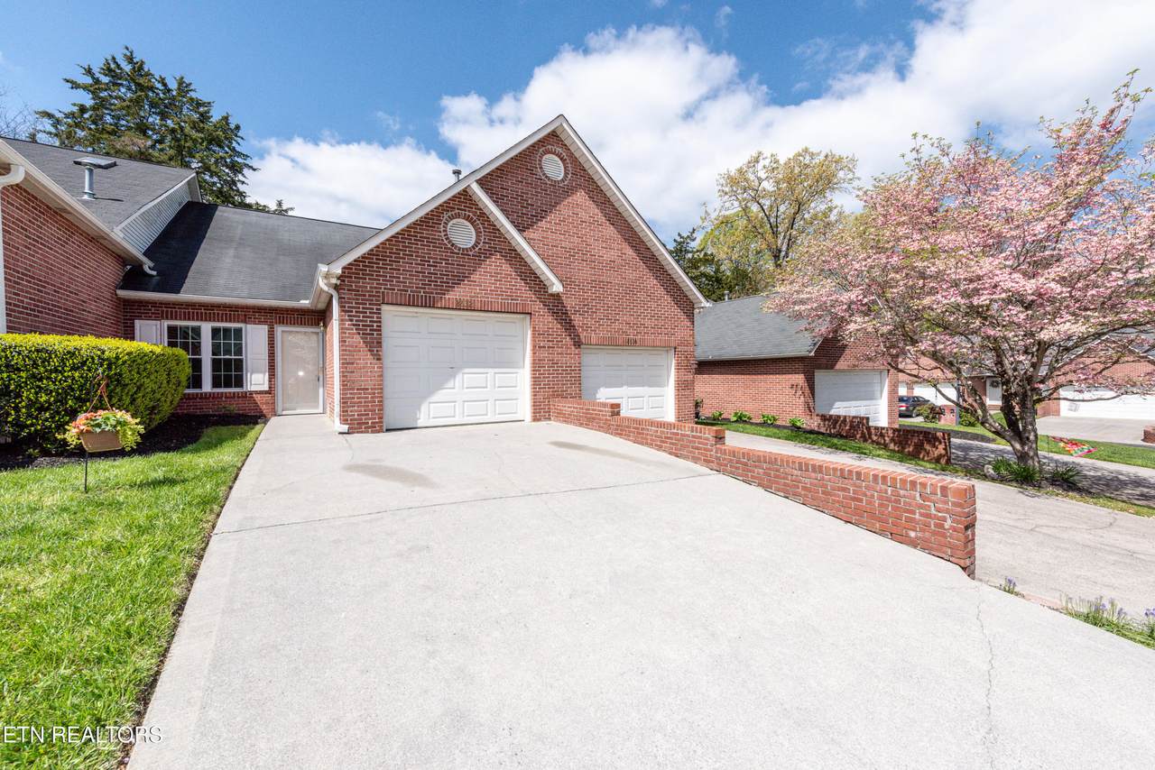 8632 Constance Way - Photo 1