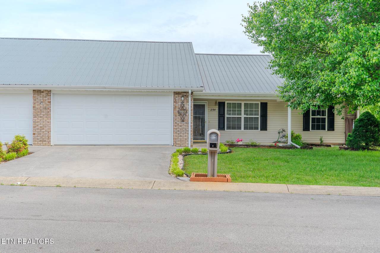 254 Dumplin Lane - Photo 1