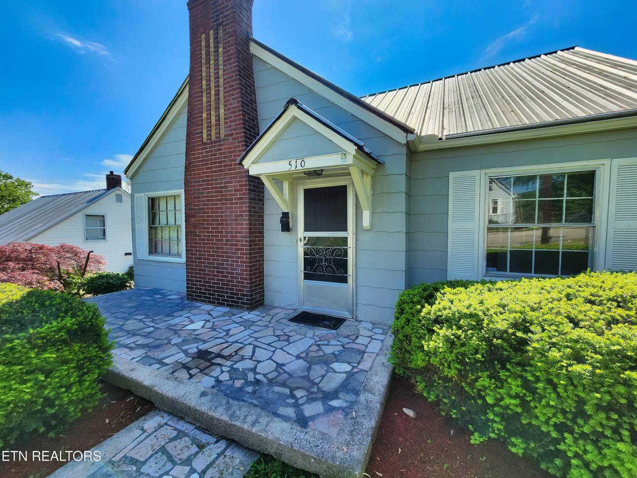 510 Ash St - Photo 1