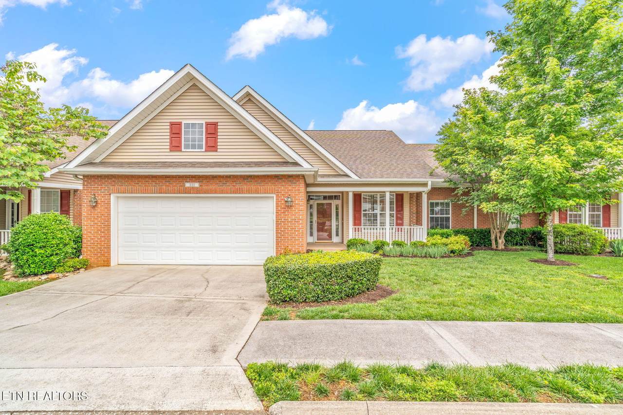 111 Devanshire Court - Photo 1