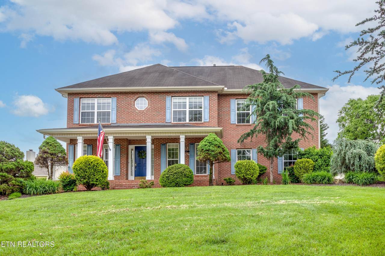 4913 Ivy Rose Drive - Photo 1