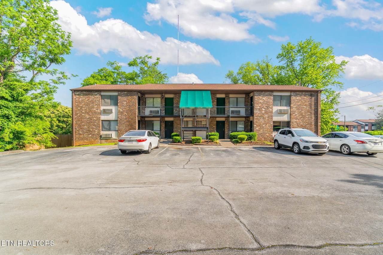2755 Jersey Ave - Photo 1