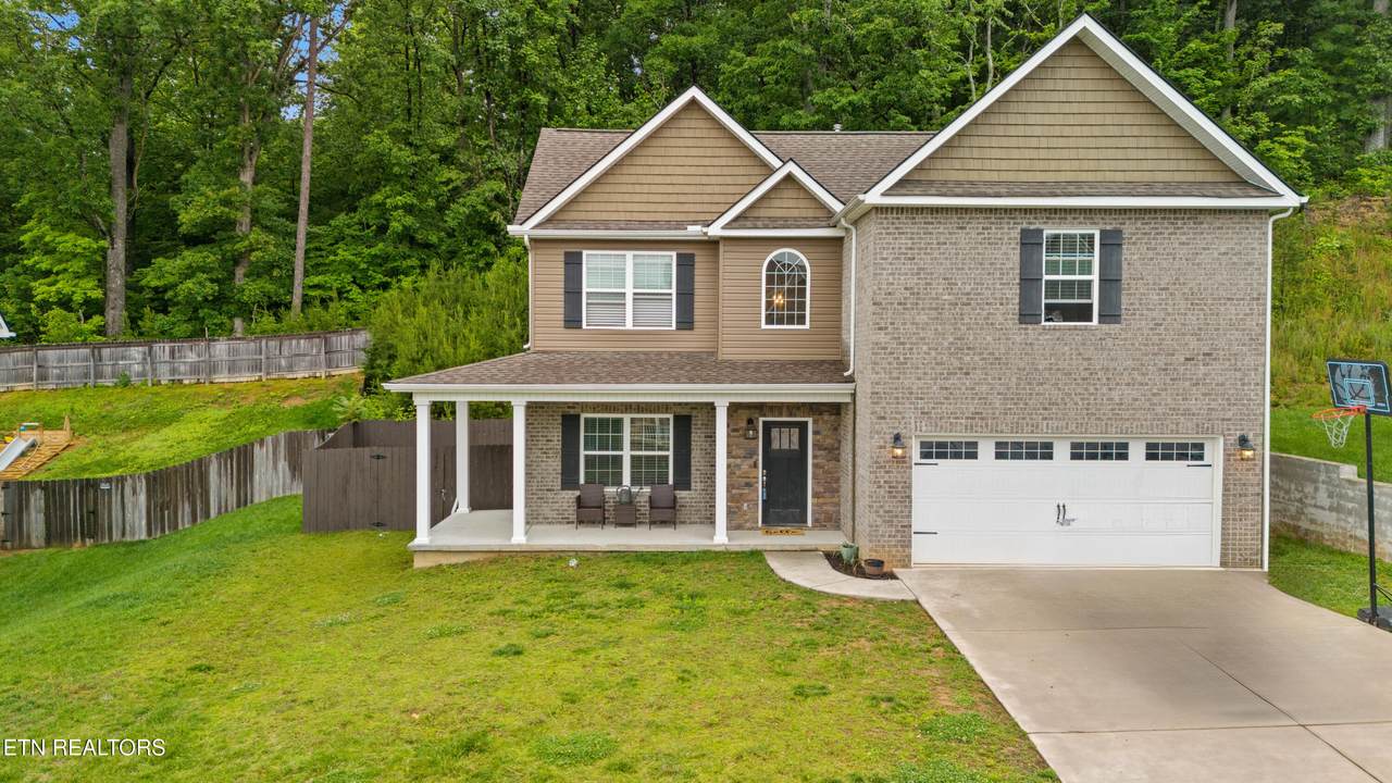 3138 Oakwood Hills Lane Lane - Photo 1