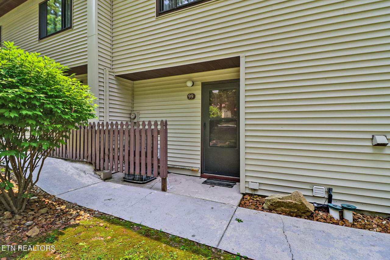 99 Wilshire Heights Drive - Photo 1