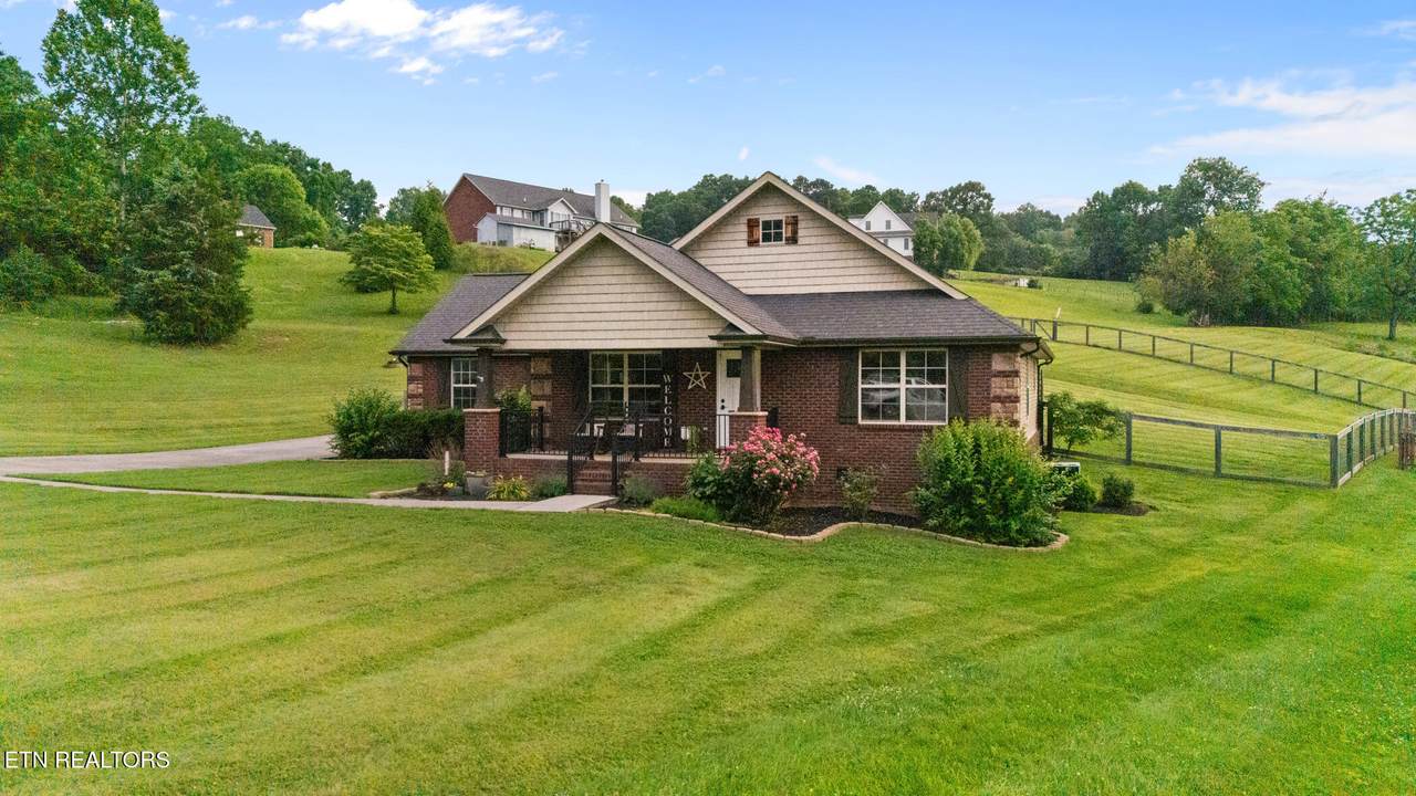 8012 Campbells Point Rd - Photo 1