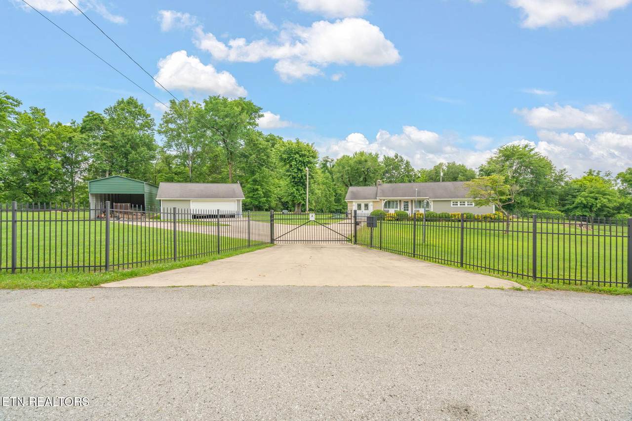252 Harding Rd - Photo 1