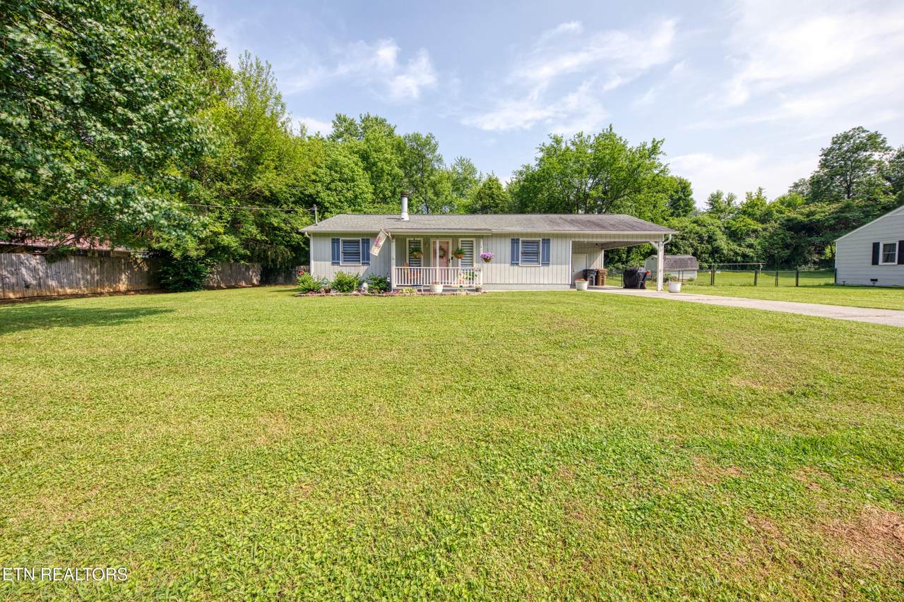 4318 Sparrow Drive - Photo 1