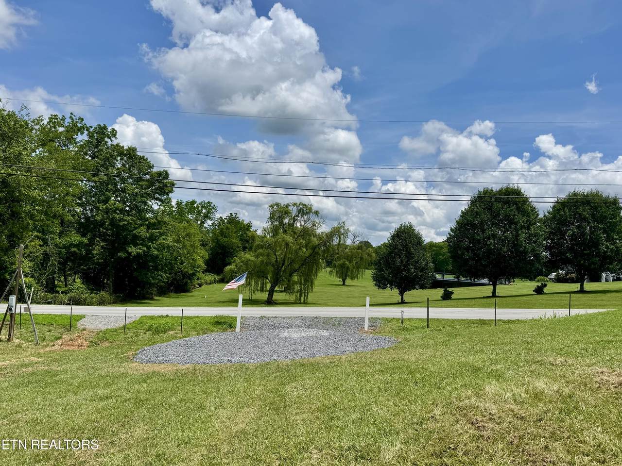 121 Shiloh Rd - Photo 1