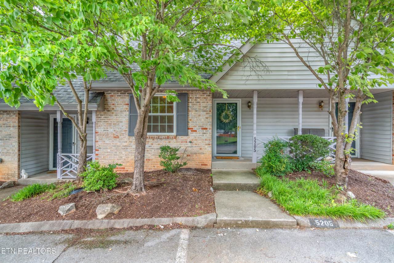 5205 Trace Manor Lane - Photo 1