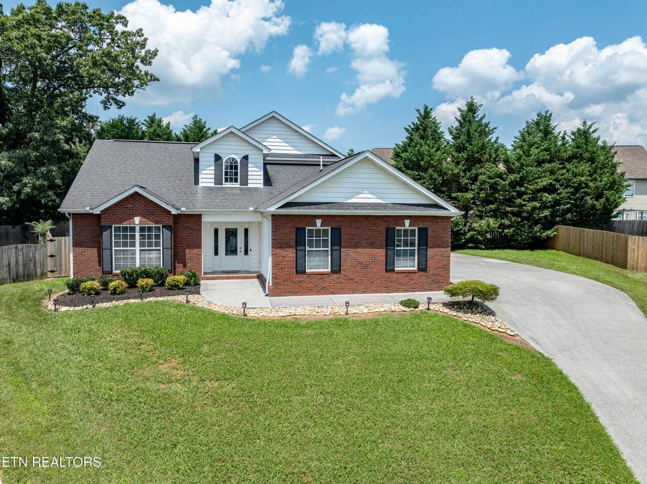 6431 Hollow Oak Lane - Photo 1