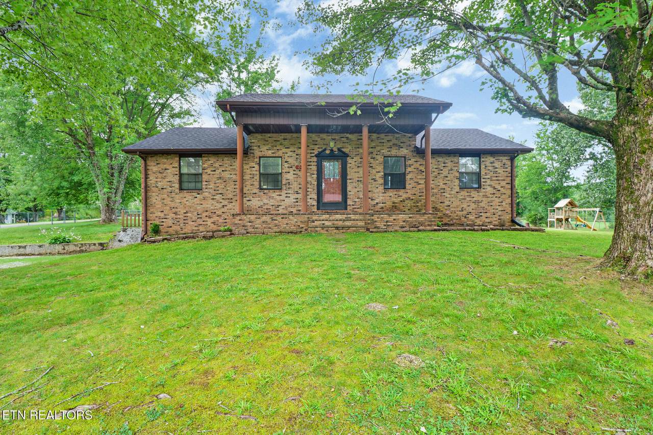 1049 Lincoln Rd - Photo 1