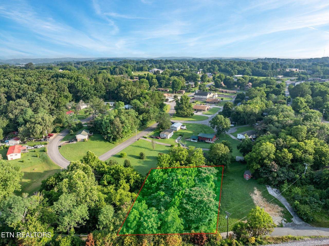 620 Tell St - Photo 1