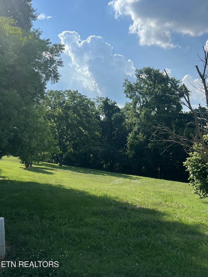 140 Hayden Court - Photo 1