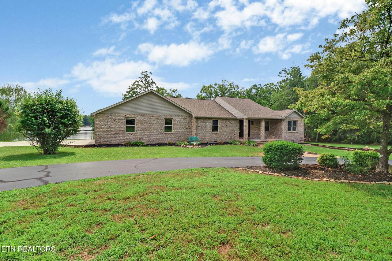 8621 Cherokee Tr - Photo 1