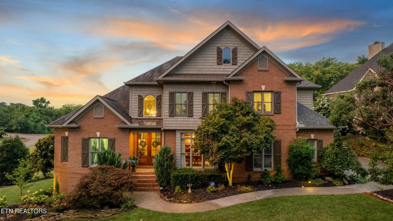 1027 Shadow Brook Drive - Photo 1