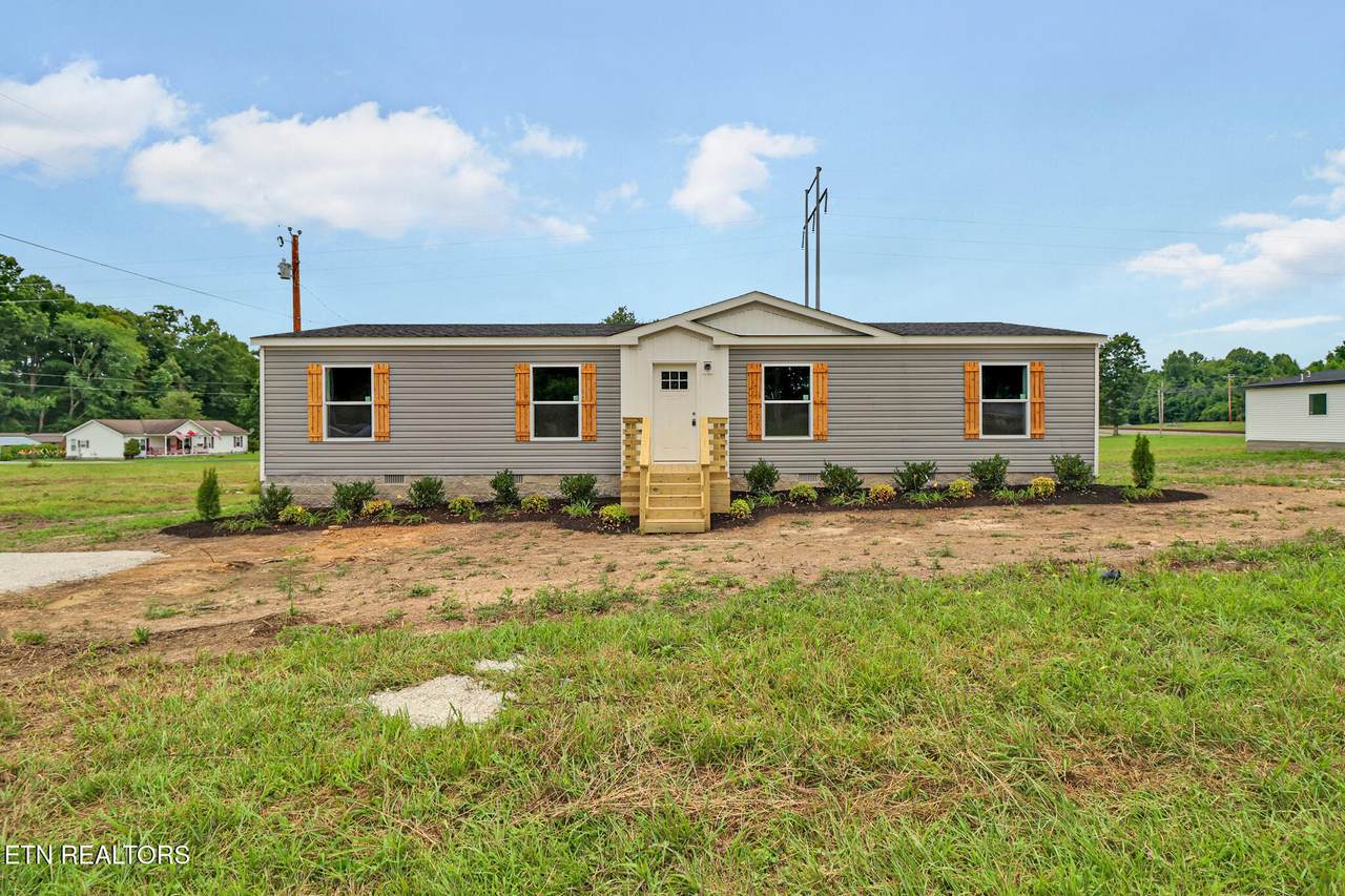 126 Pullman Lane - Photo 1