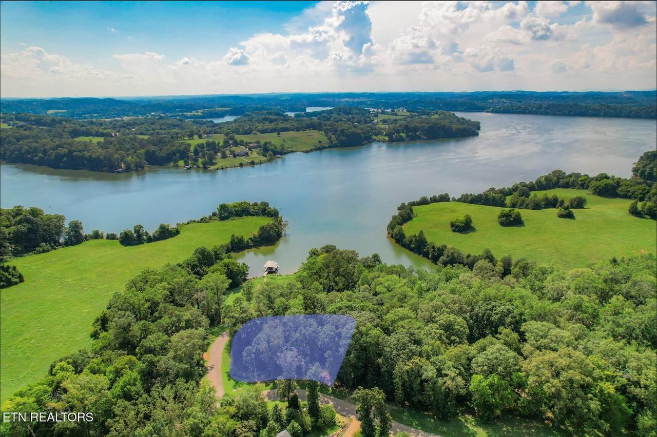 250 Arcadia Peninsula Way - Photo 1