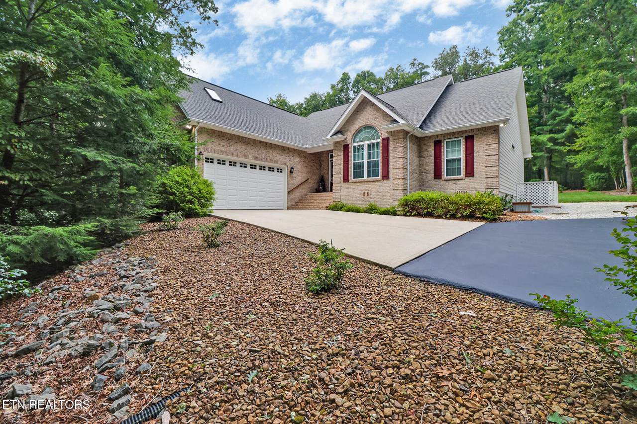 1115 Sunset Ridge Drive - Photo 1