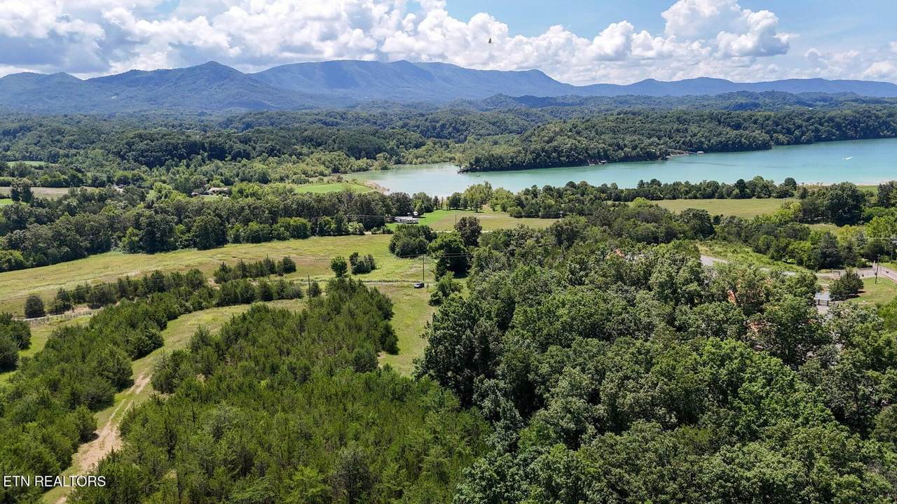 1440 Swannsylvania Rd - Photo 1