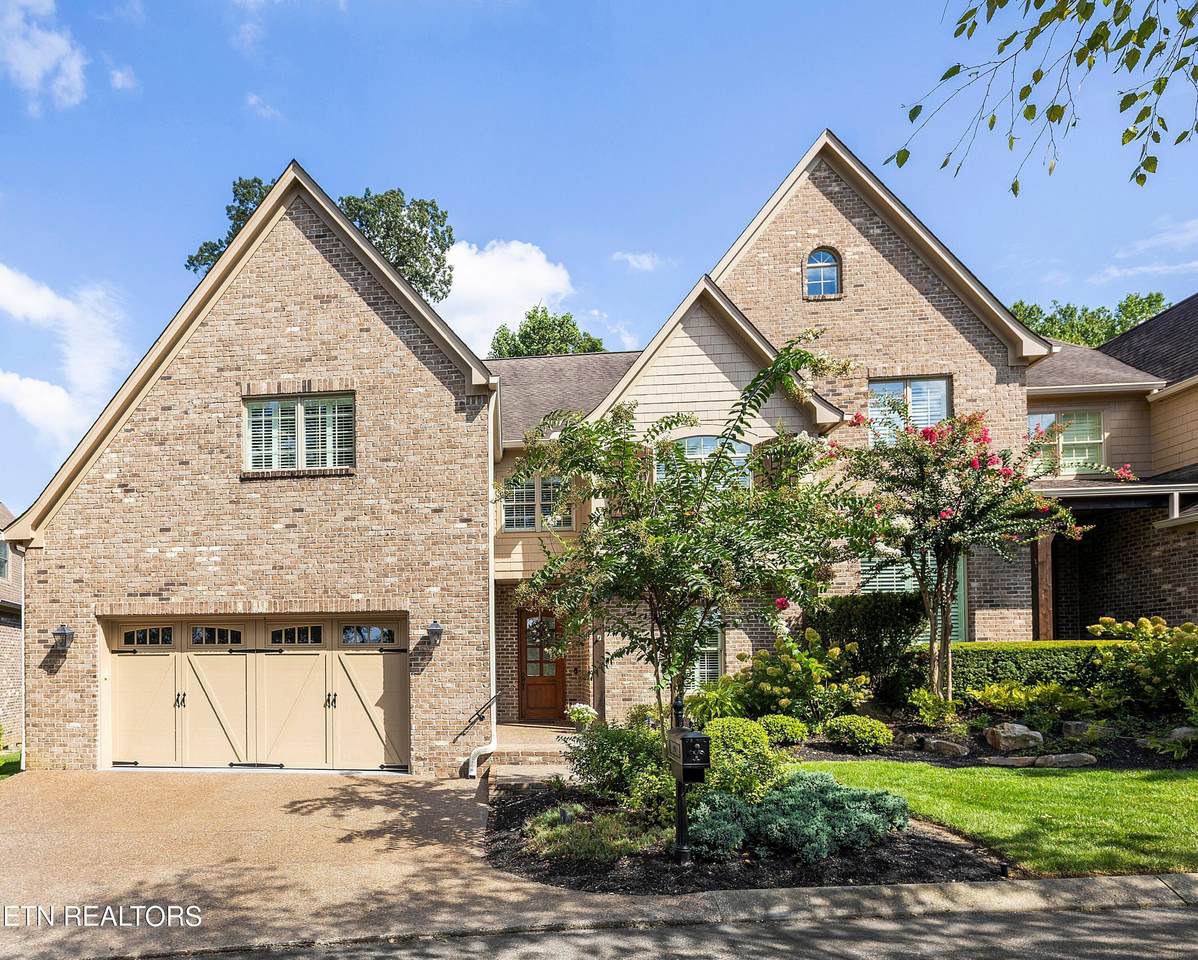 1416 Villa Forest Way - Photo 1