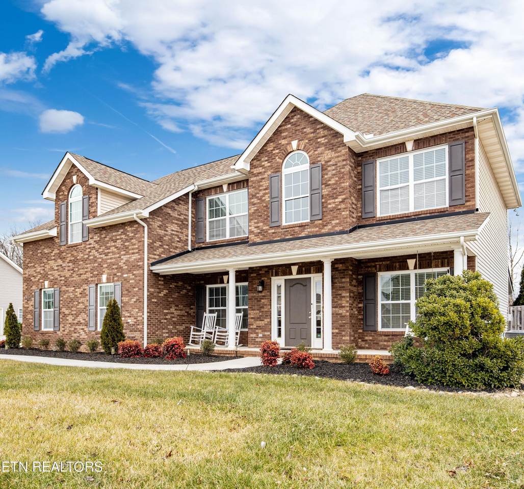 2717 Daventry Drive - Photo 1
