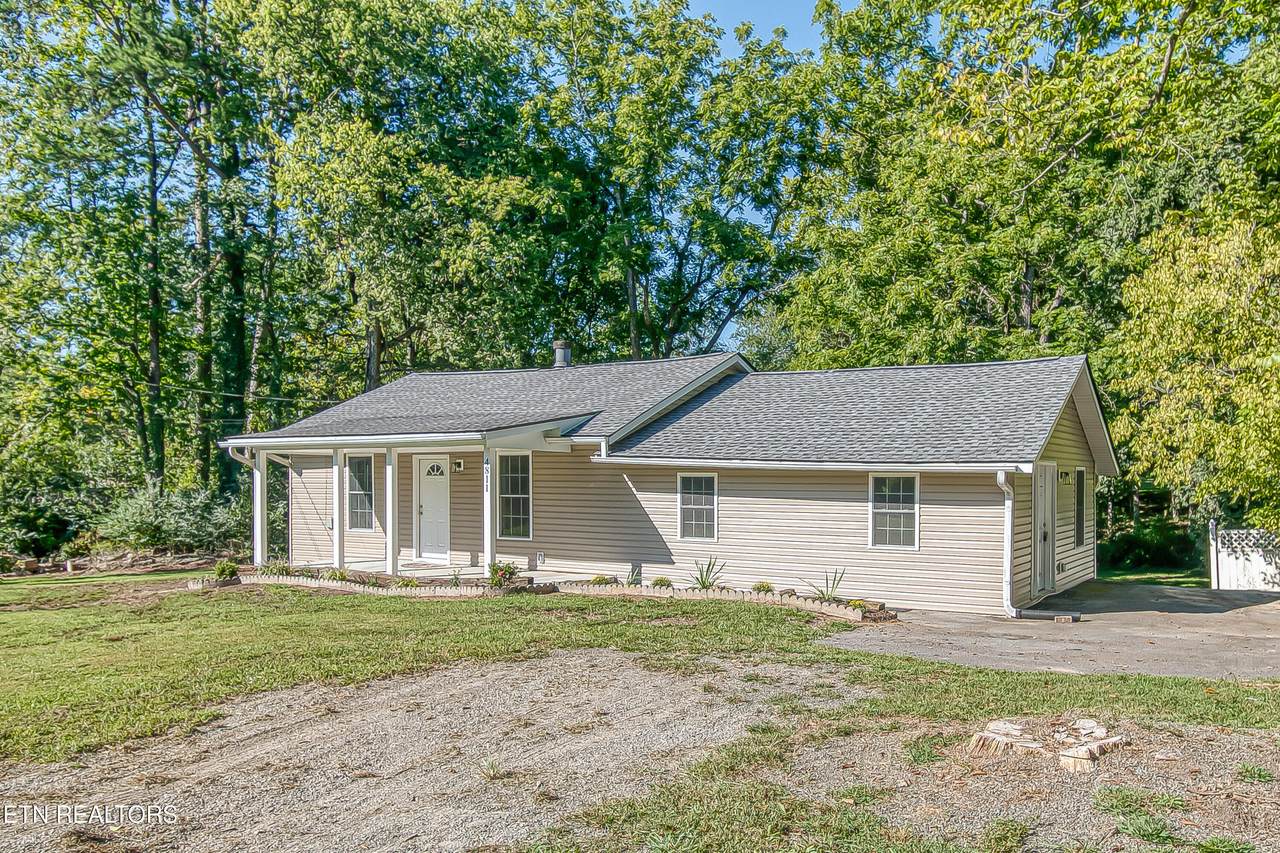 4811 Seminole Rd - Photo 1