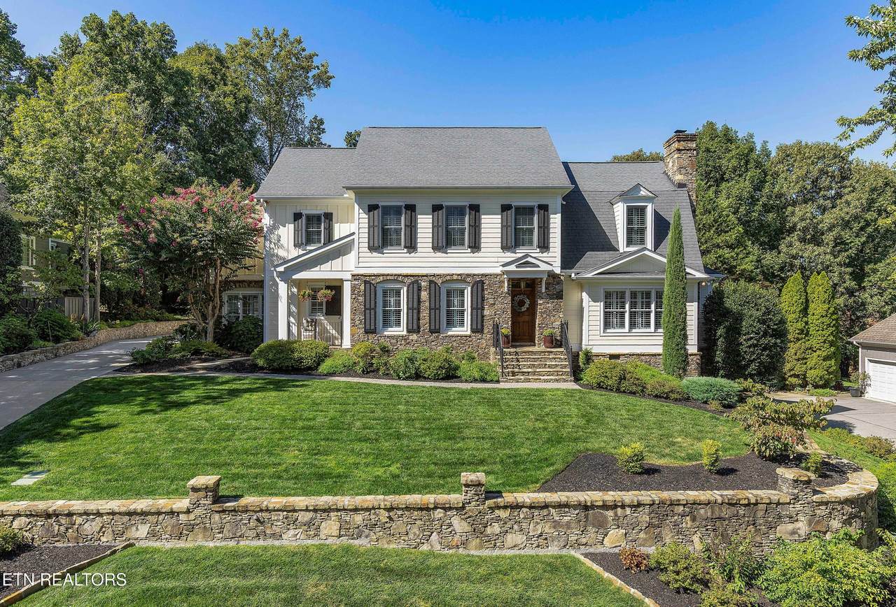 509 Saint Charles Lane - Photo 1