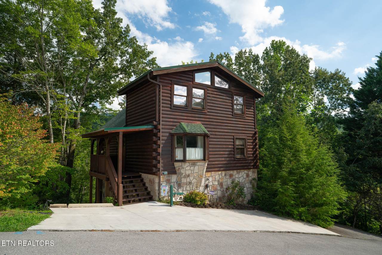 317 Brown Wren Way - Photo 1