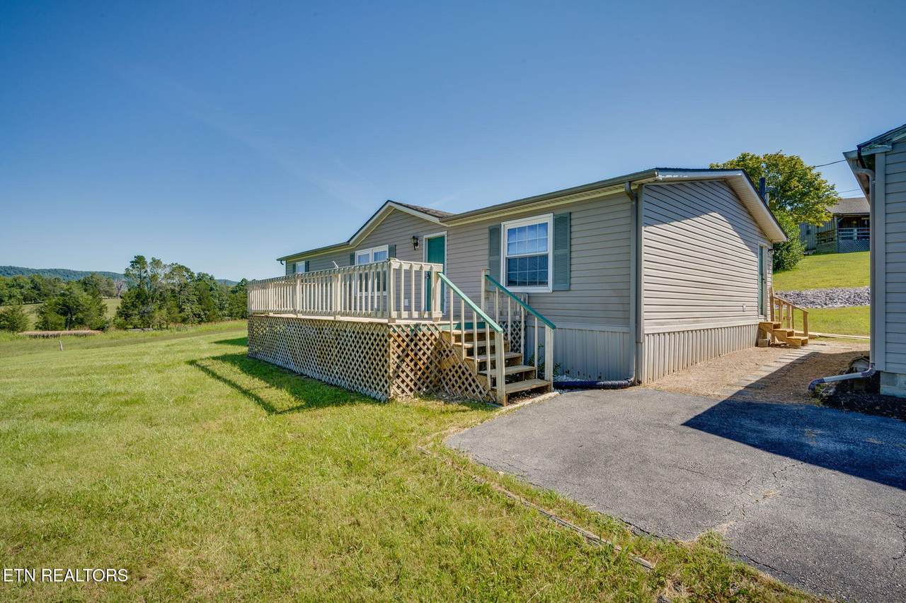 1983 Oasis Rd - Photo 1