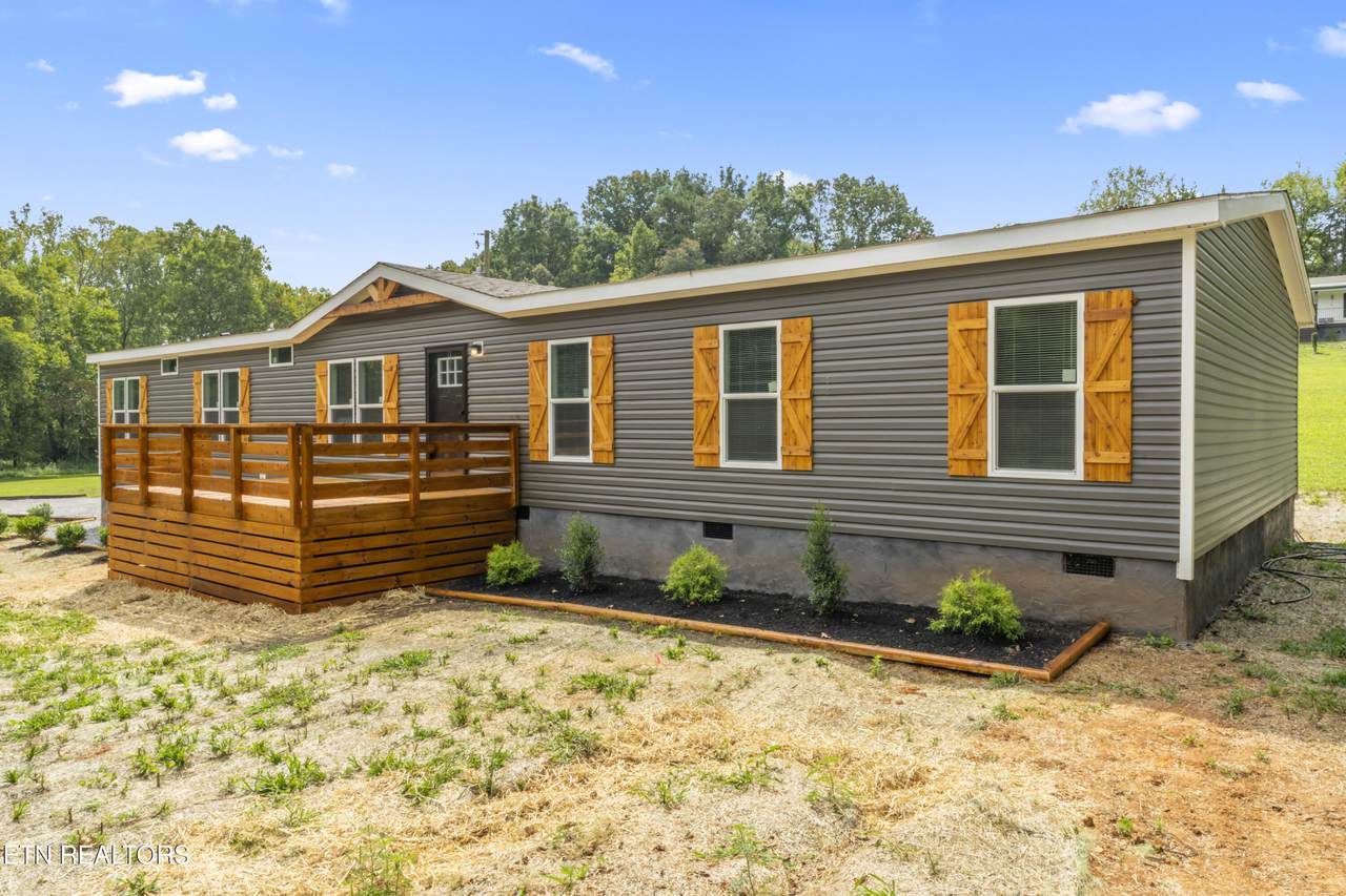 2827 Wayland Rd - Photo 1