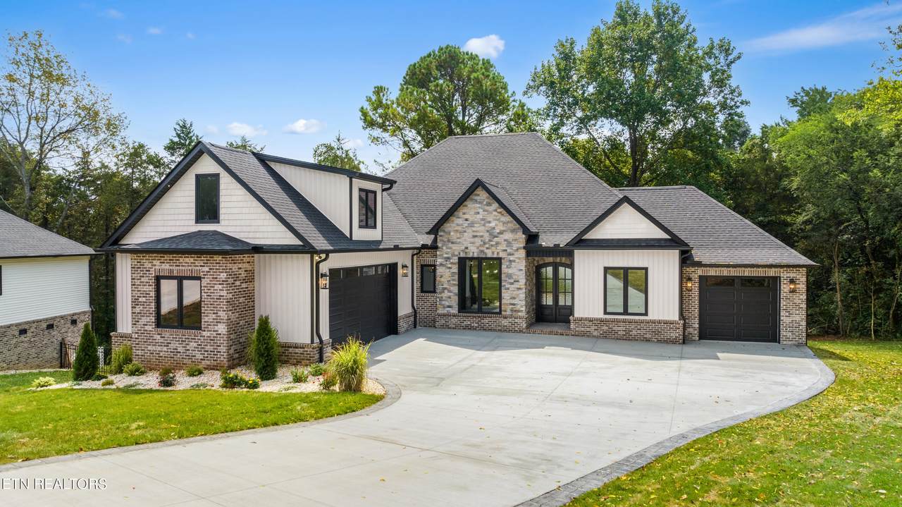 222 Yona Way - Photo 1