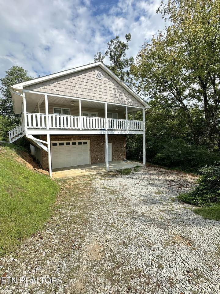 3108 Shanks Lane - Photo 1